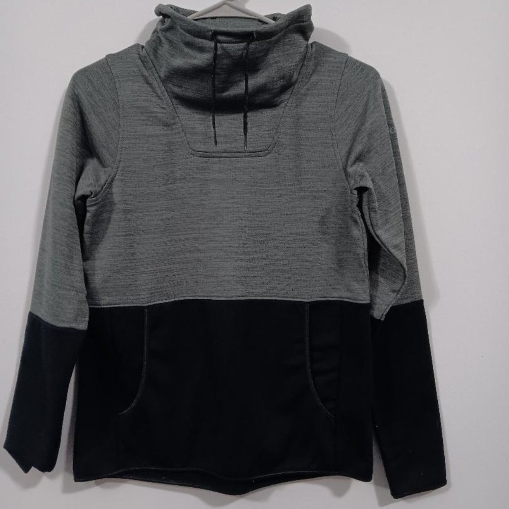 Columbia Turtleneck Pullover